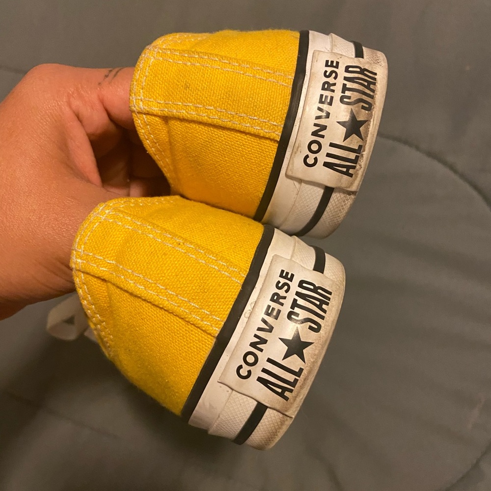 Yellow converse